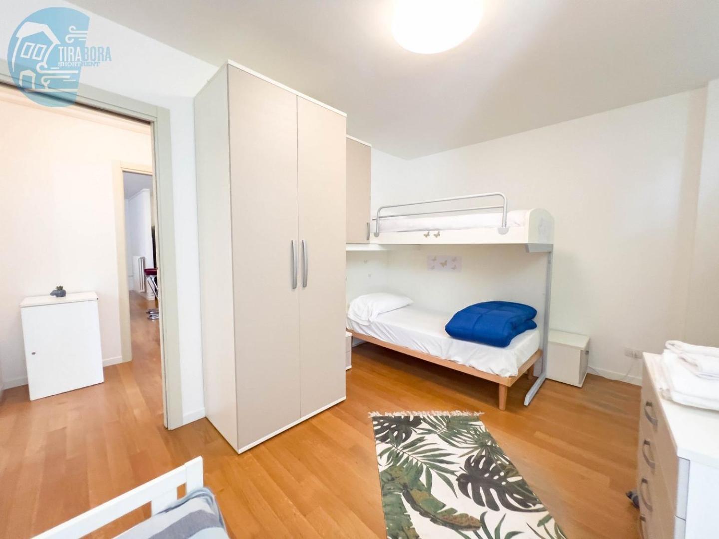 Cattedrale 5 Tirabora Short Rent Apartment Trieste Ngoại thất bức ảnh