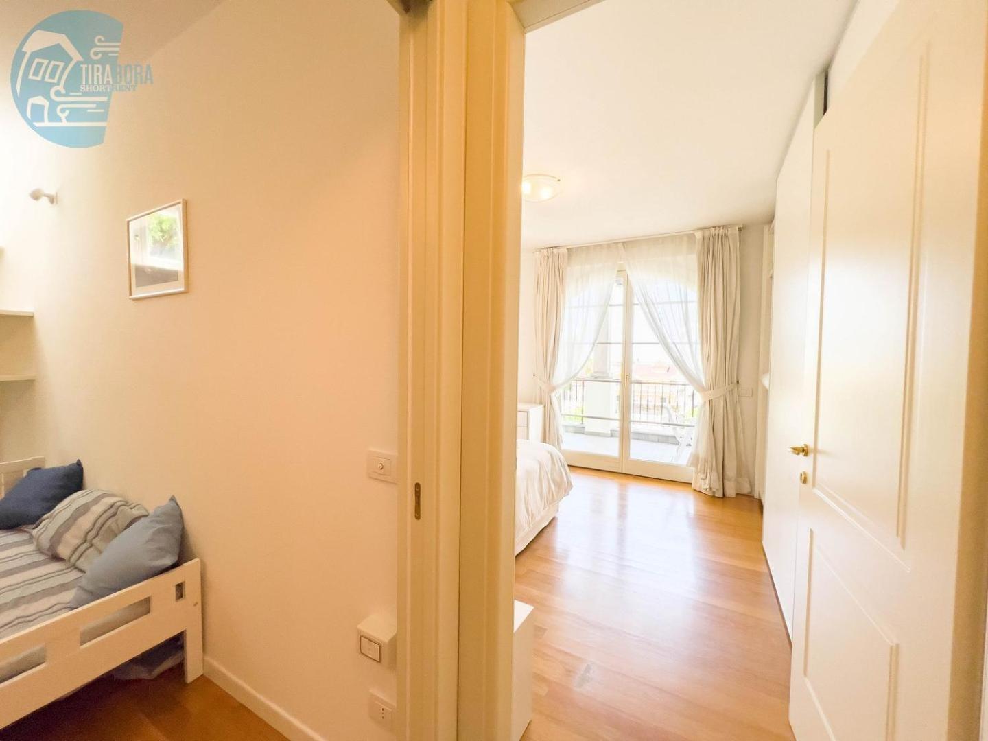 Cattedrale 5 Tirabora Short Rent Apartment Trieste Ngoại thất bức ảnh